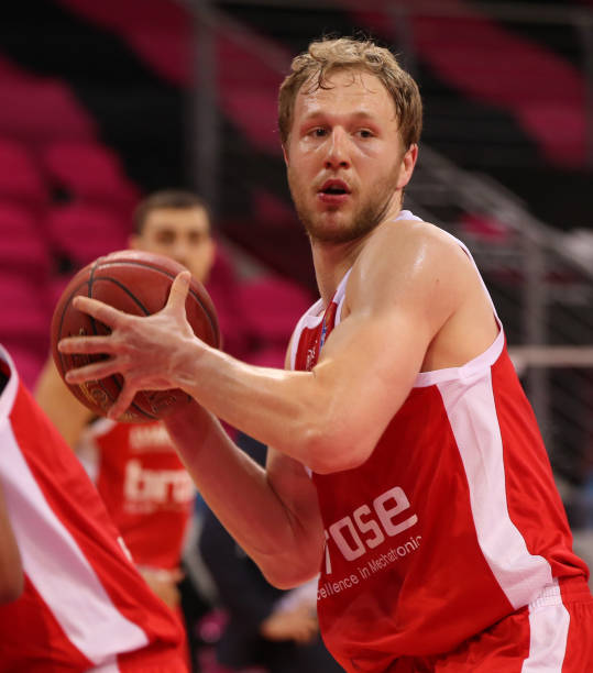 这或许是他 这或许是他