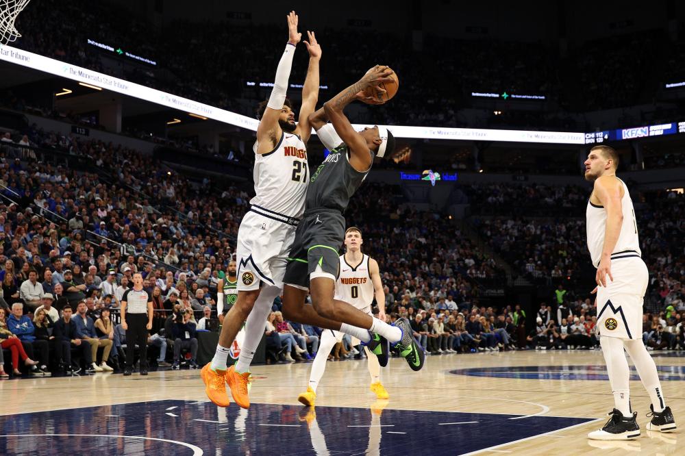 自三名不同 自三名不同